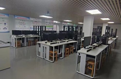 禪城區(qū)首家公辦技工學(xué)校招生啦！有為青年切勿錯過，專注計算機軟硬件領(lǐng)域點燃未來夢想